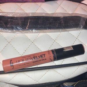 🆕nabi liquid Velvet lipstick
